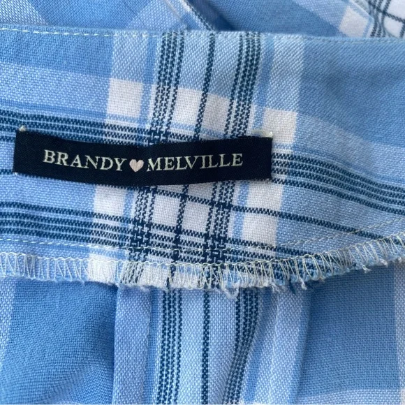 Brandy Melville plaid blue and white cara mini skirt - Picture 6 of 7